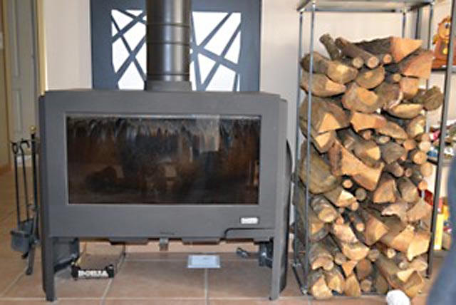 Installation poêle à bois, pellets ou granulés - Landes, Sainte-Eulalie-en-Born, Saint Paul en Born, Pontenx les Forges, Gastes Installation poêle à bois, pellets ou granulés - Landes, Sainte-Eulalie-en-Born, Saint Paul en Born, Pontenx les Forges, Gastes